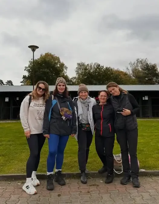Ciotki z Fundacji Dobre Psotki odwiedziły schronisko w Sosnowicach