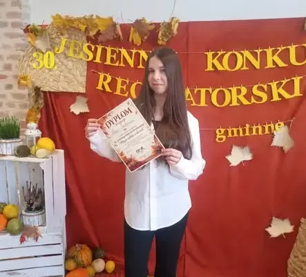Uczniowie ZSCKR w Jabłoniu na 30. Jesiennym Konkursie Recytatorskim